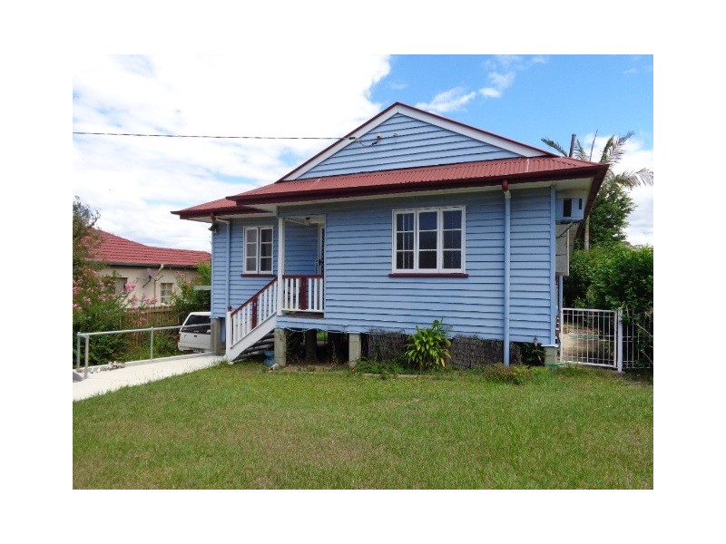 15 Reid Street, Petrie QLD 4502