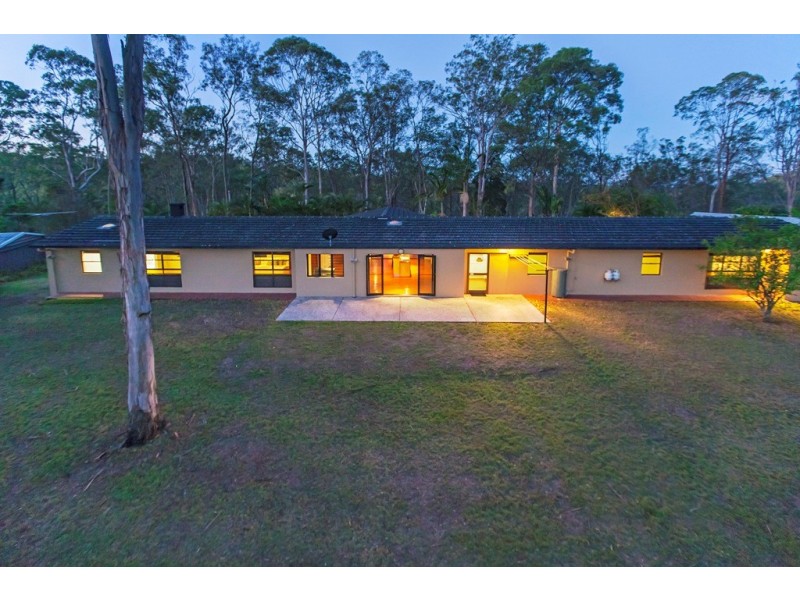 71 Whiteside Road, Whiteside QLD 4503