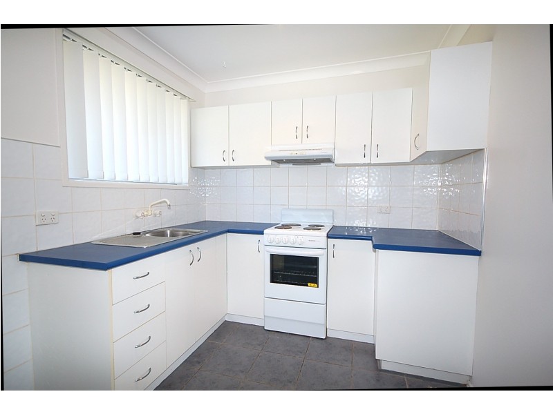 2/9 Harvey Street, Strathpine QLD 4500