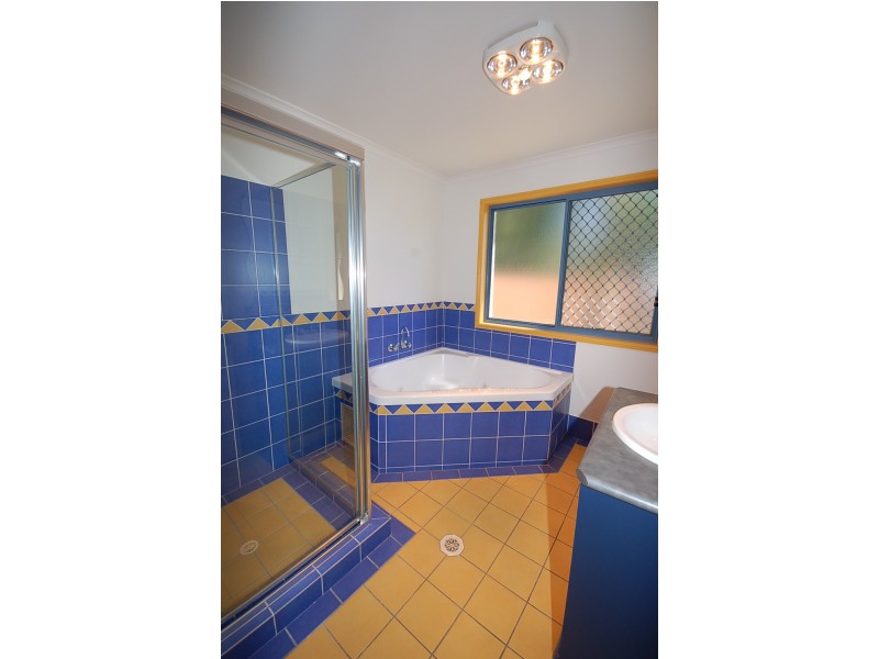 7 Silver Court, Bray Park QLD 4500