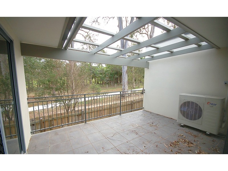 2/5 Pine Valley Drive, Joyner QLD 4500