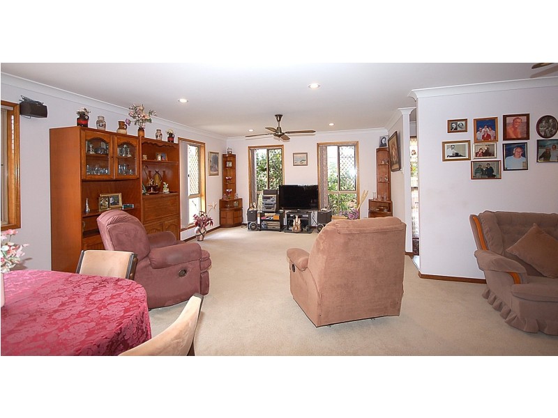 2 Pine Crest Drive, Kurwongbah QLD 4503