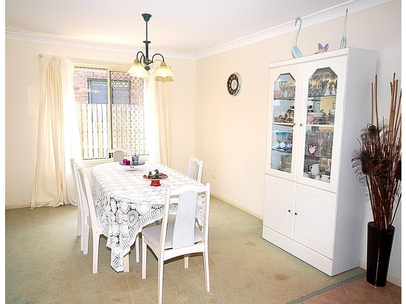 6 Parklane Place, Strathpine QLD 4500