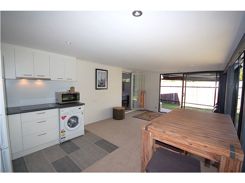 2/129 Spitfire Avenue, Strathpine QLD 4500