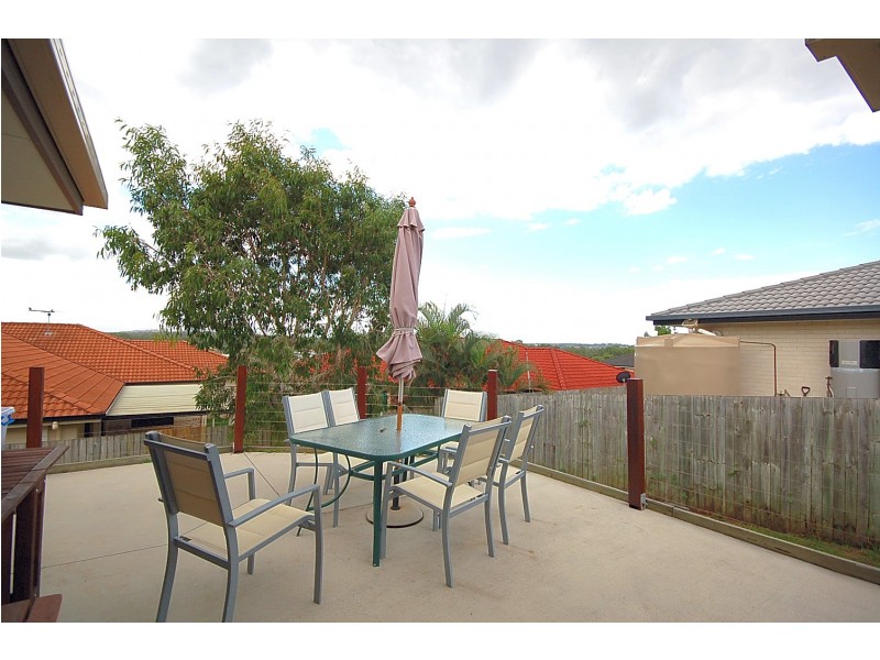 7 Lukla Court, Warner QLD 4500