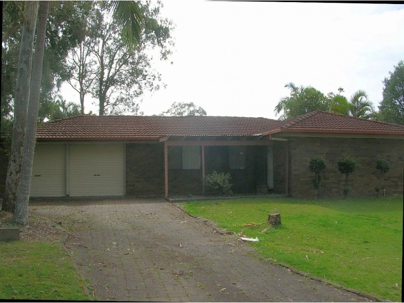 12 St Quentin Road, Petrie QLD 4502