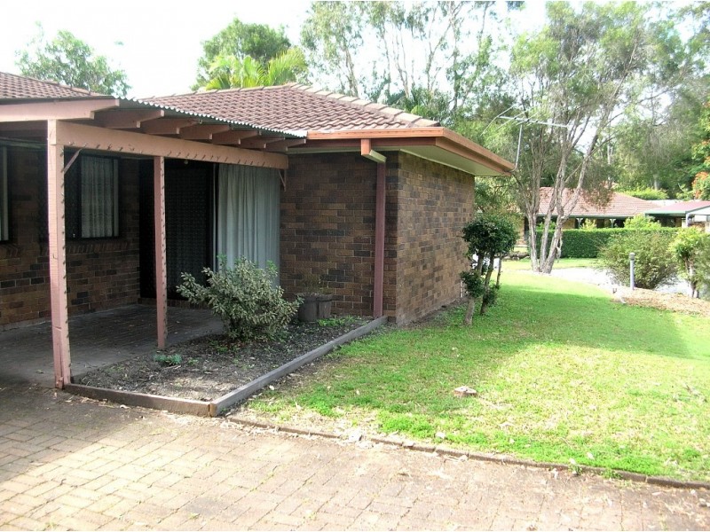 12 St Quentin Road, Petrie QLD 4502