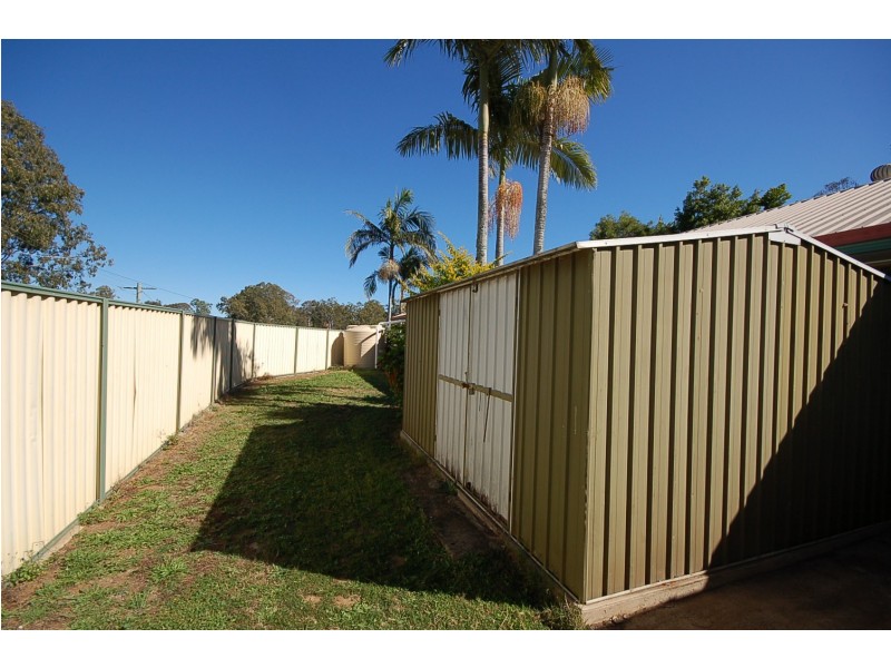 2 Danton Court, Petrie QLD 4502