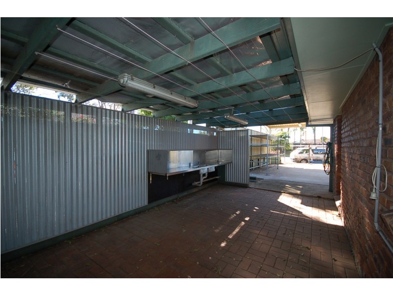 2 Danton Court, Petrie QLD 4502