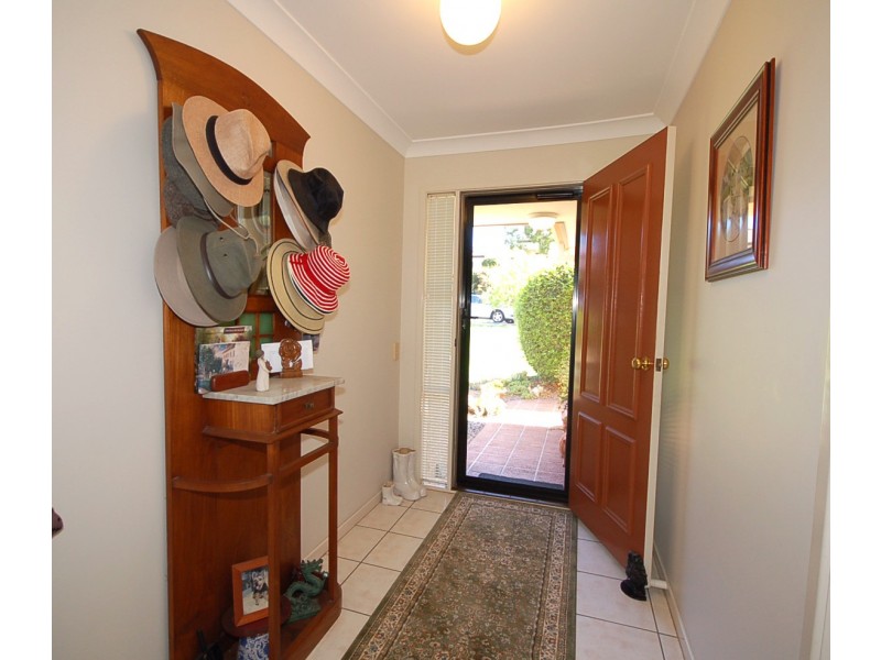 41 Kirri Avenue, Petrie QLD 4502