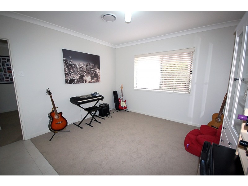 21 Azahar Street, Carseldine QLD 4034