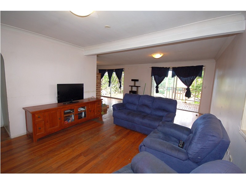 2 Coronation Street, Bray Park QLD 4500