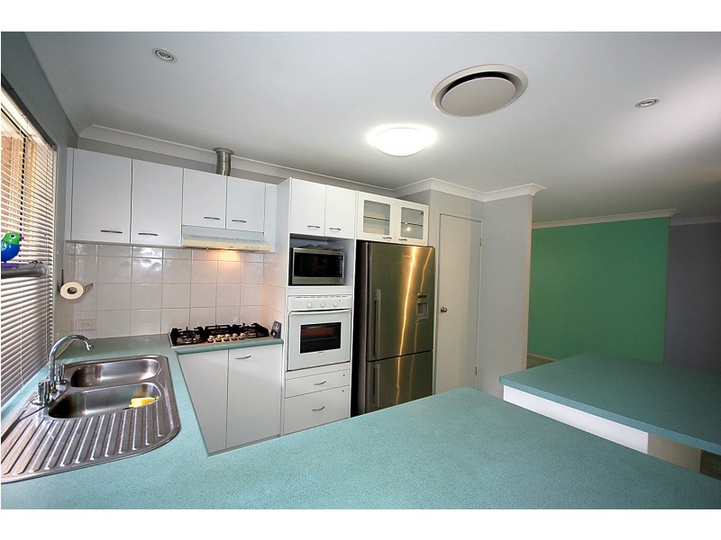 9 Valmadre Court, Petrie QLD 4502