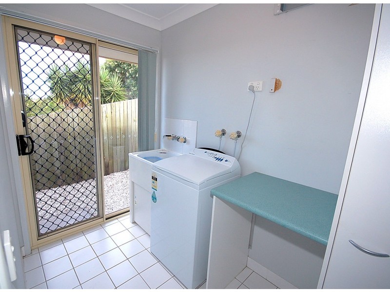 9 Valmadre Court, Petrie QLD 4502