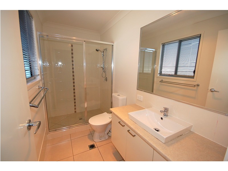 115 Todds Road, Lawnton QLD 4501