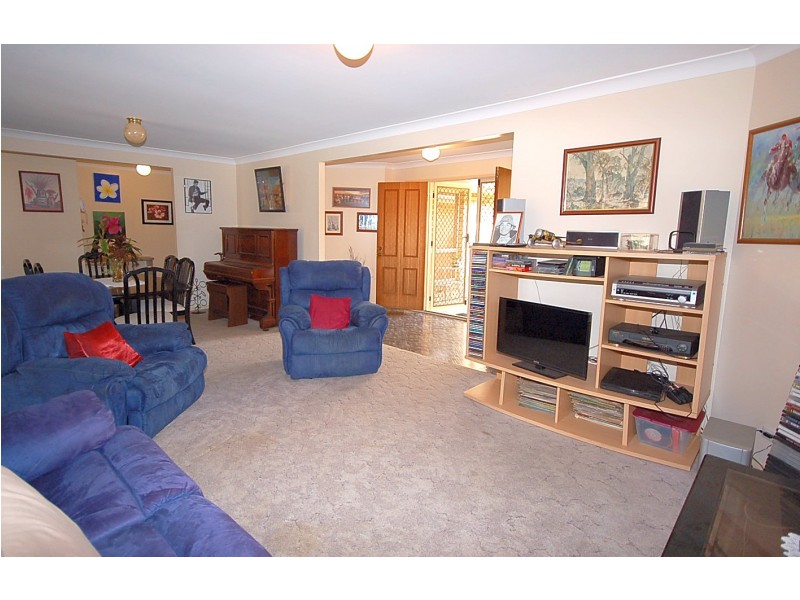 12 Kurrajong Drive, Warner QLD 4500