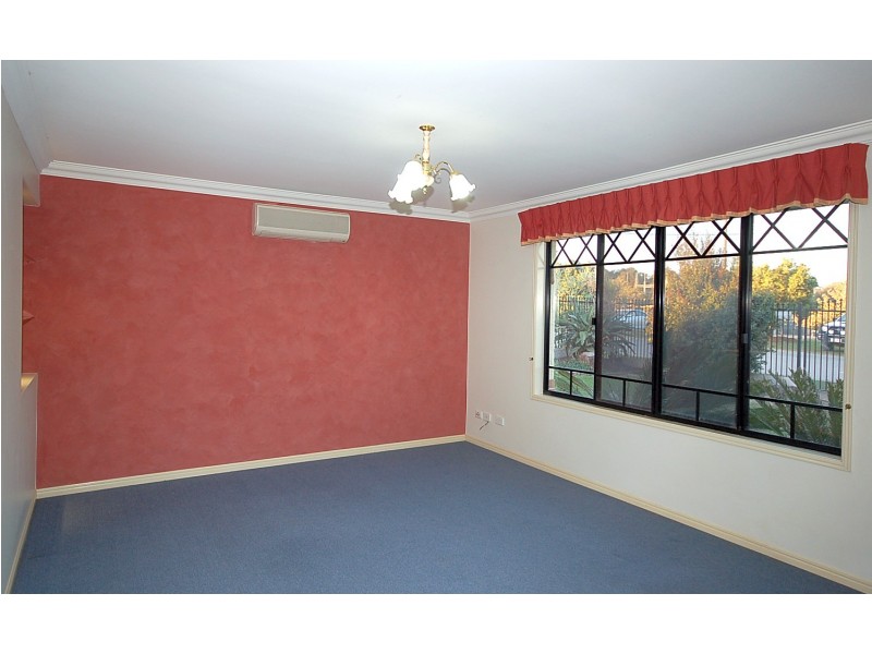 60 McKillop Street, Rothwell QLD 4022