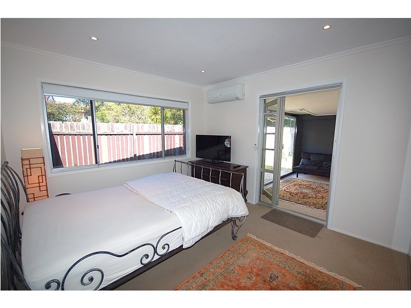 129 Spitfire Avenue, Strathpine QLD 4500