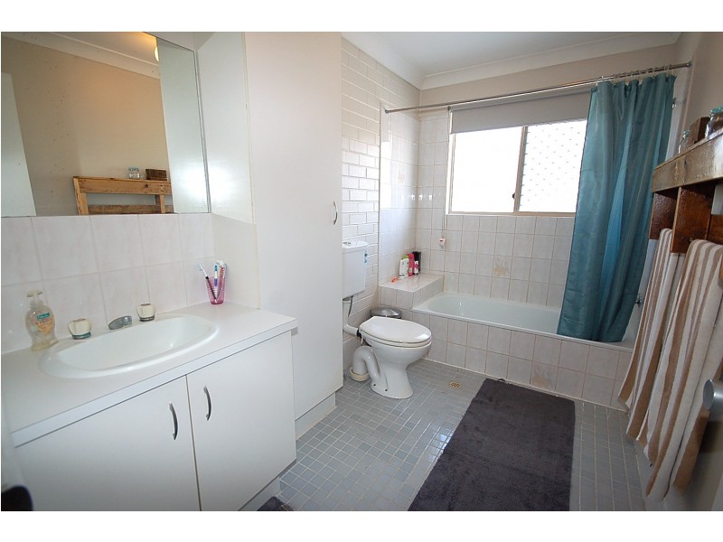 1516 Anzac Avenue, Kallangur QLD 4503