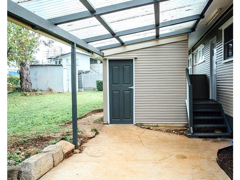 35 Bray Road, Lawnton QLD 4501