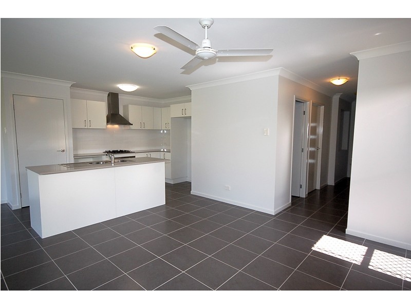 5 Tahr Place, Dakabin QLD 4503