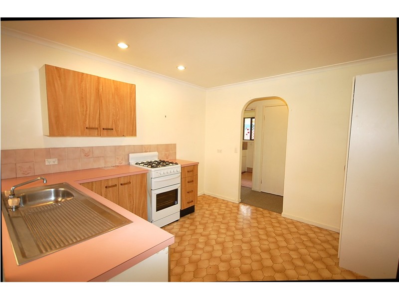 22 Eyre Avenue, Petrie QLD 4502