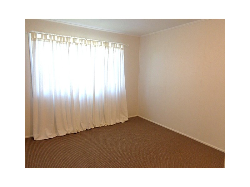 5 Dorothy Street, Strathpine QLD 4500