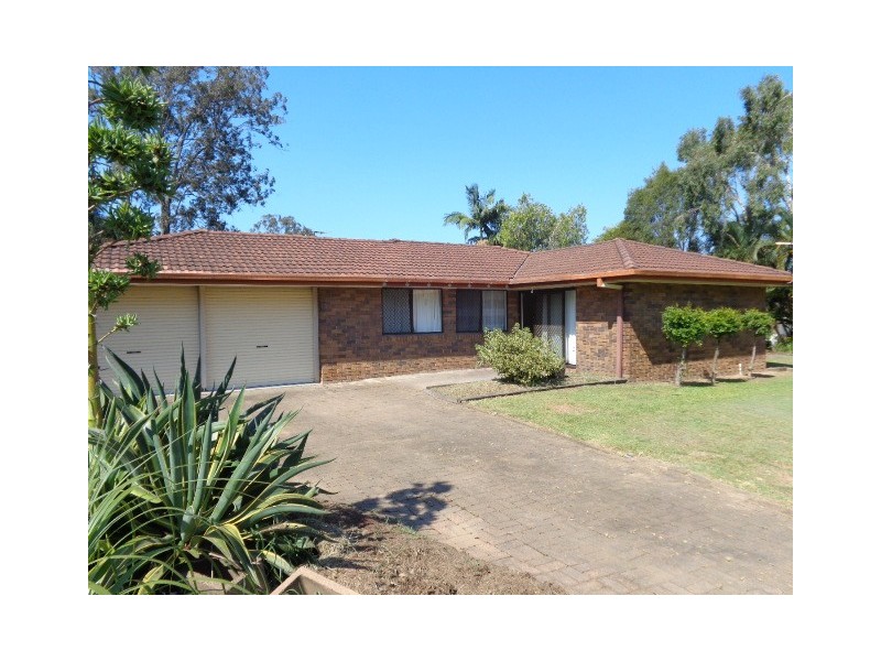 12 St Quentin Road, Petrie QLD 4502