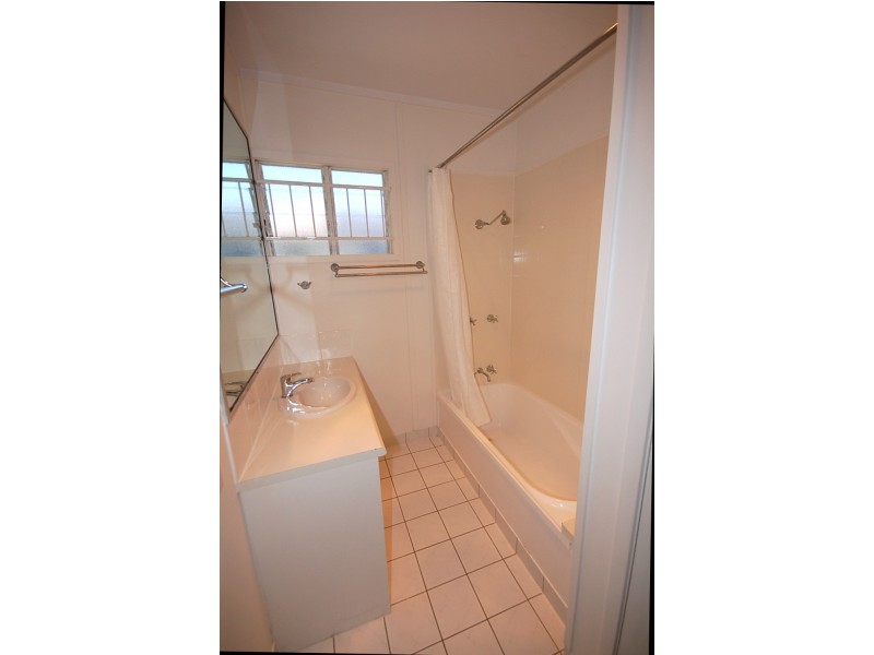 24 Spitfire Avenue, Strathpine QLD 4500