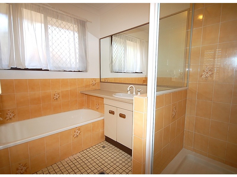 20 Hillsdale Street, Strathpine QLD 4500