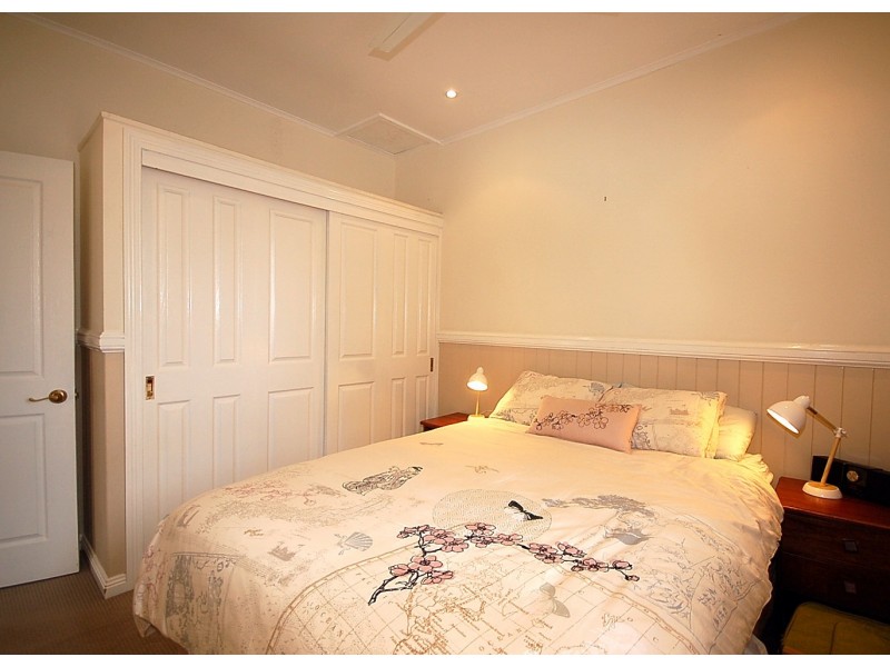 34 Frenchs Road, Petrie QLD 4502