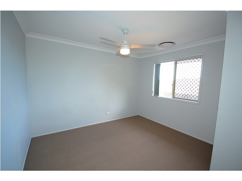 9 Valmadre Court, Petrie QLD 4502