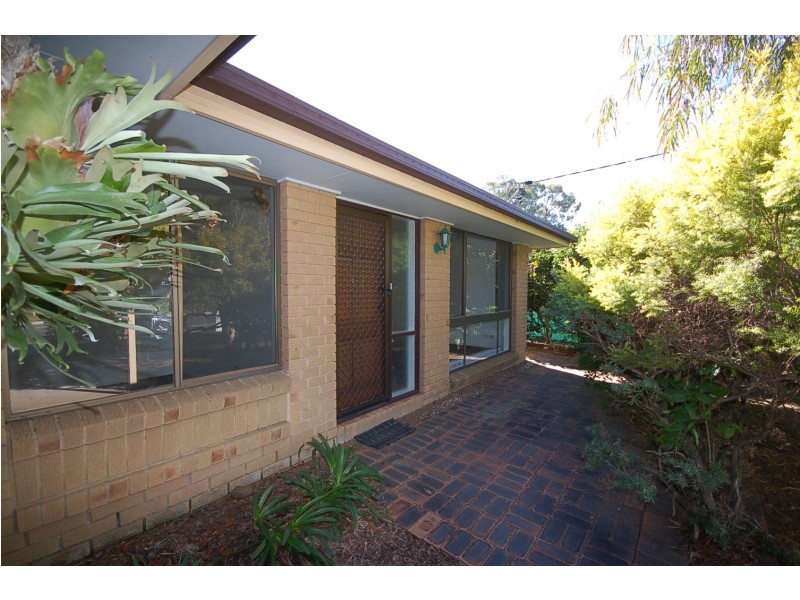 110 Stanley Street, Strathpine QLD 4500