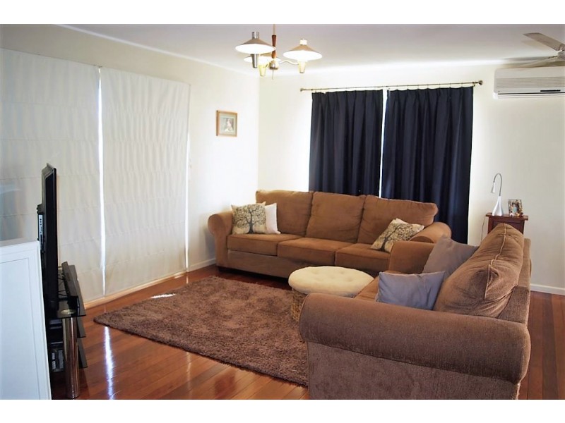 28 Spitfire Avenue, Strathpine QLD 4500