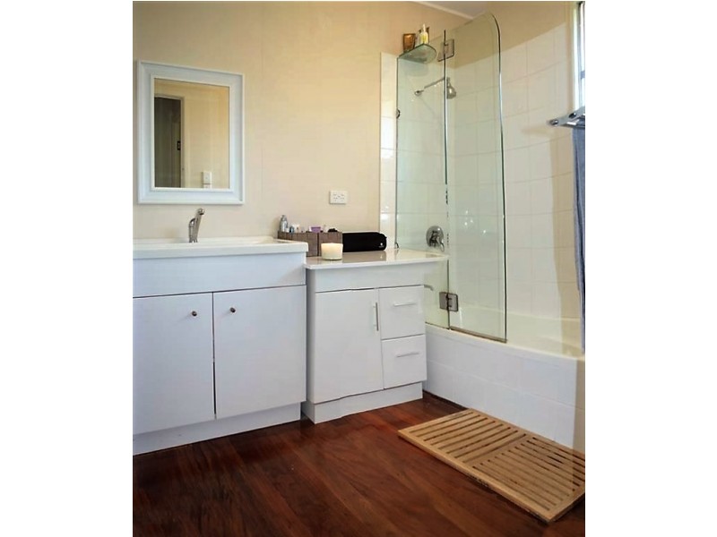 28 Spitfire Avenue, Strathpine QLD 4500