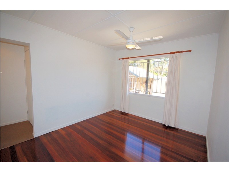 24 Spitfire Avenue, Strathpine QLD 4500