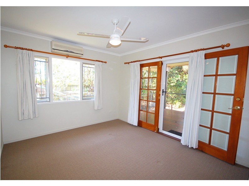 24 Spitfire Avenue, Strathpine QLD 4500