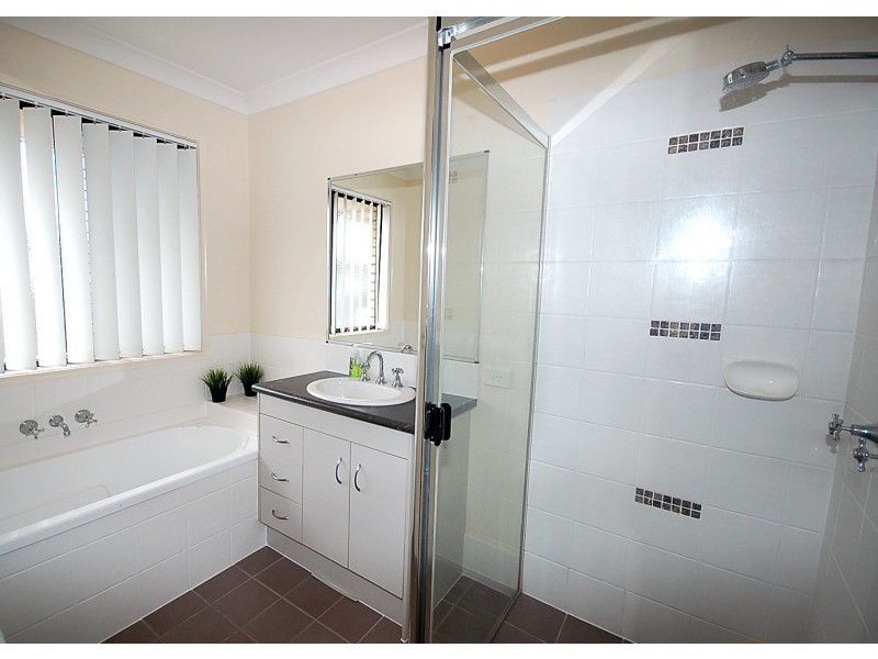 7 Lukla Court, Warner QLD 4500