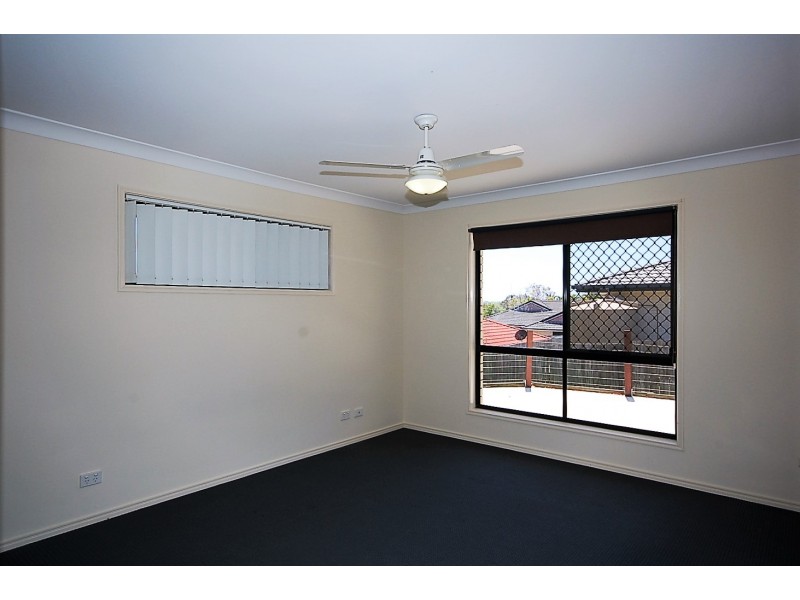 7 Lukla Court, Warner QLD 4500