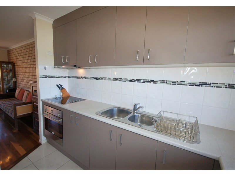 83 Sutton Street, Redcliffe QLD 4020