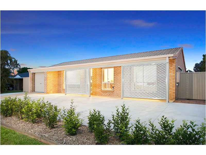 4 Glen Street, Bray Park QLD 4500