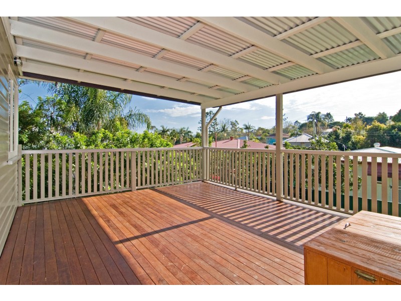 4 Regan Street, Keperra QLD 4054