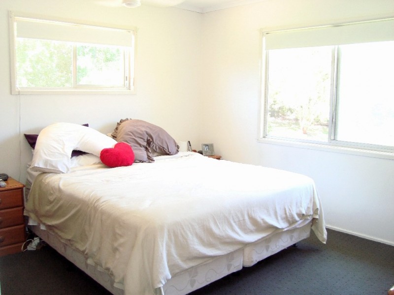 15 Harvey Street, Strathpine QLD 4500