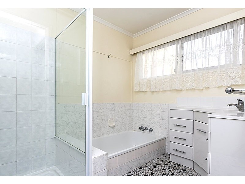 15 Harvey Street, Strathpine QLD 4500