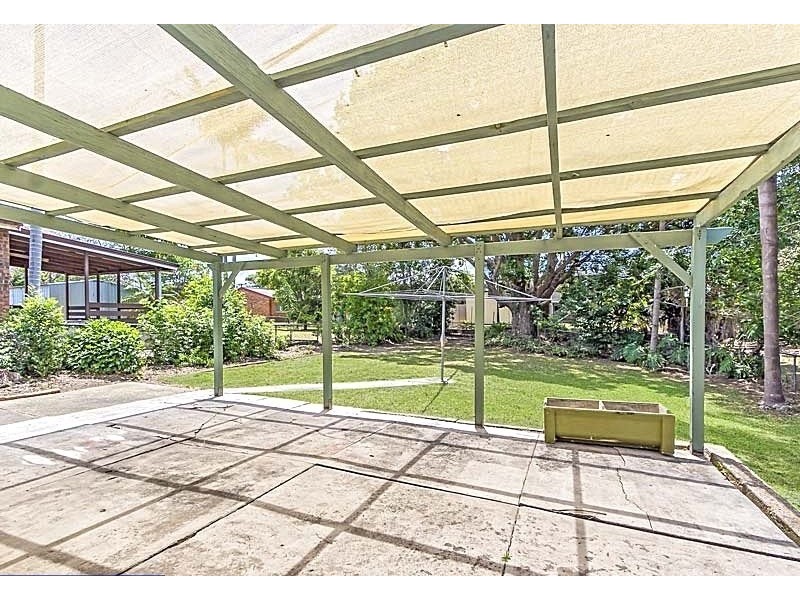 15 Harvey Street, Strathpine QLD 4500