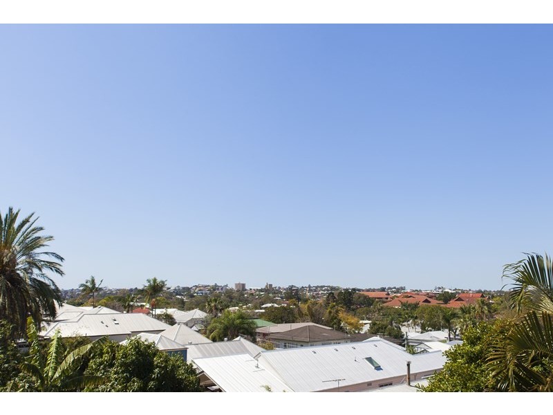 5 Heidelberg Street, East Brisbane QLD 4169