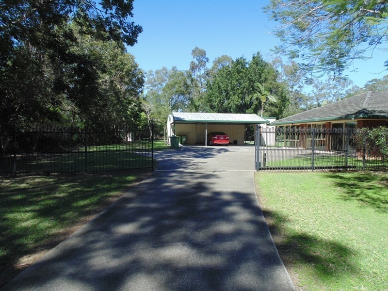 105 Todds Road, Lawnton QLD 4501