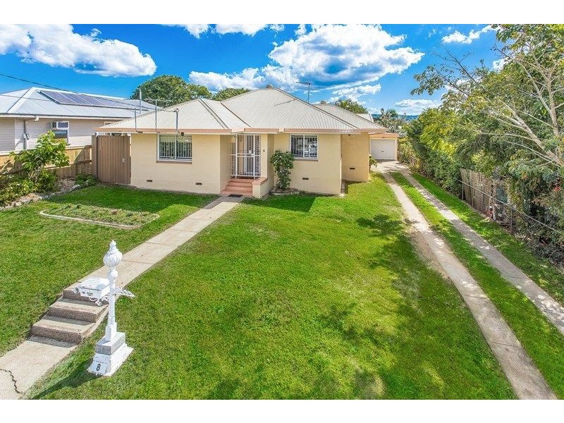 8 Madsen Street, Keperra QLD 4054