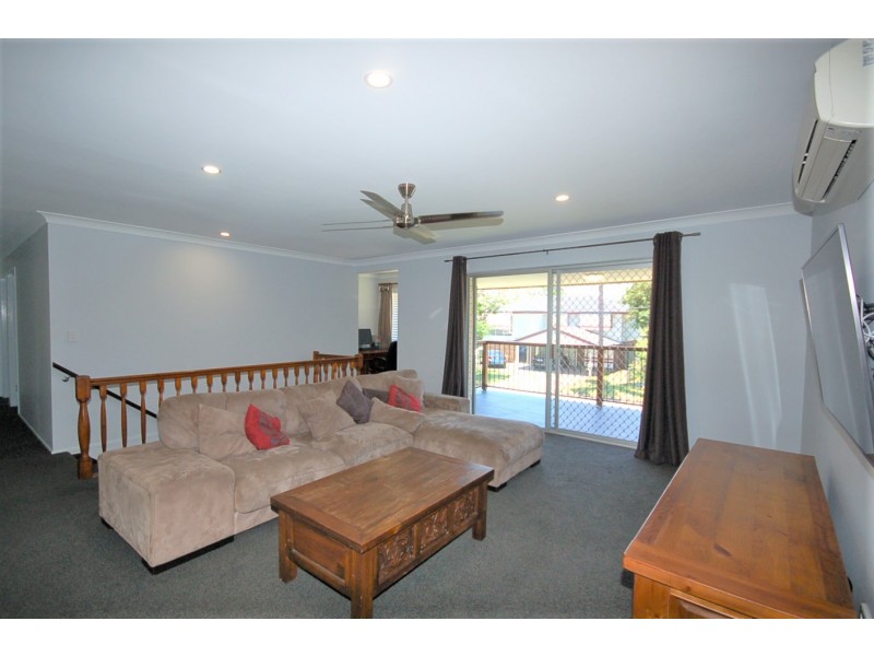 31 Pleasent Drive, Albany Creek QLD 4035