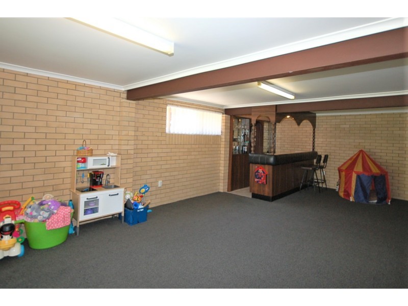 31 Pleasent Drive, Albany Creek QLD 4035